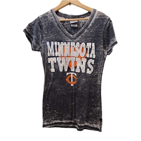 5th & Ocean Tops - 5th & Ocean Minnesota Twins Baseball Gray Burnout Tee Shirt Graphic V-Neck